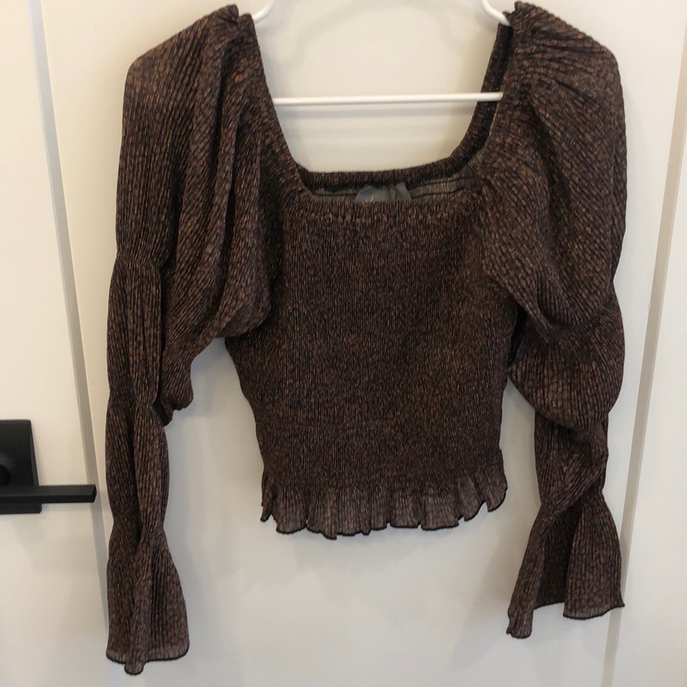 Never worn anthropology top